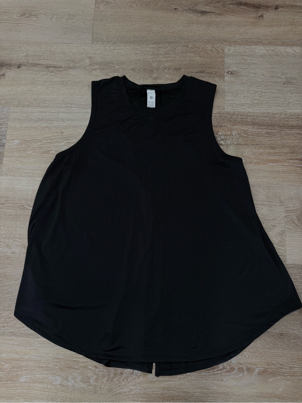 lululemon athletica Black Sleeveless Scoop Neck Tank